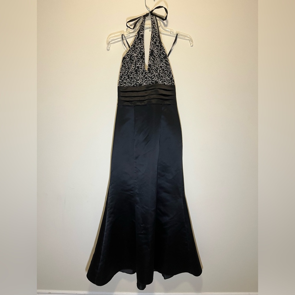 Jessica McClintock Black Women’s Dress
